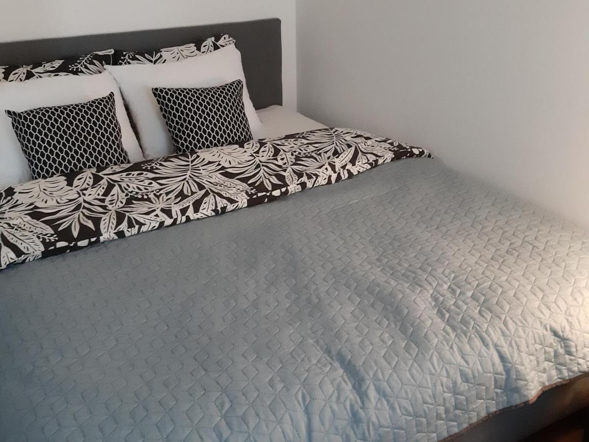 Apartament Zamojska - Garwonocka Гарволін Екстер'єр фото